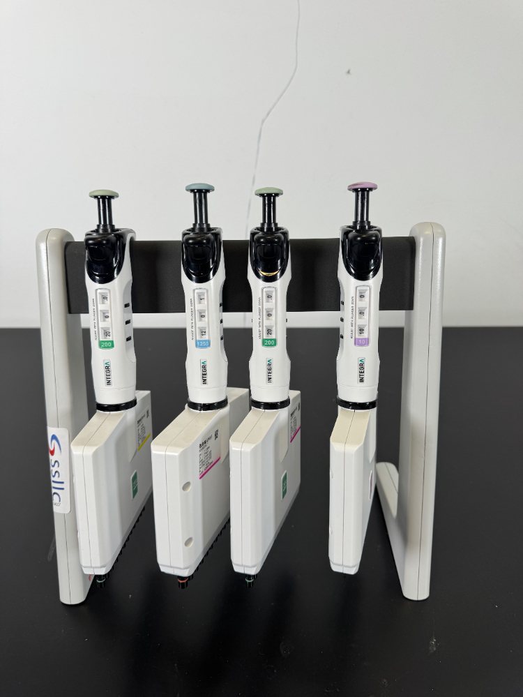 Image of Integra Multichannel Pipettes - Quantity 4